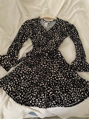 Black Long-Sleeve Printed Wrap Dress with Cream Spots size M